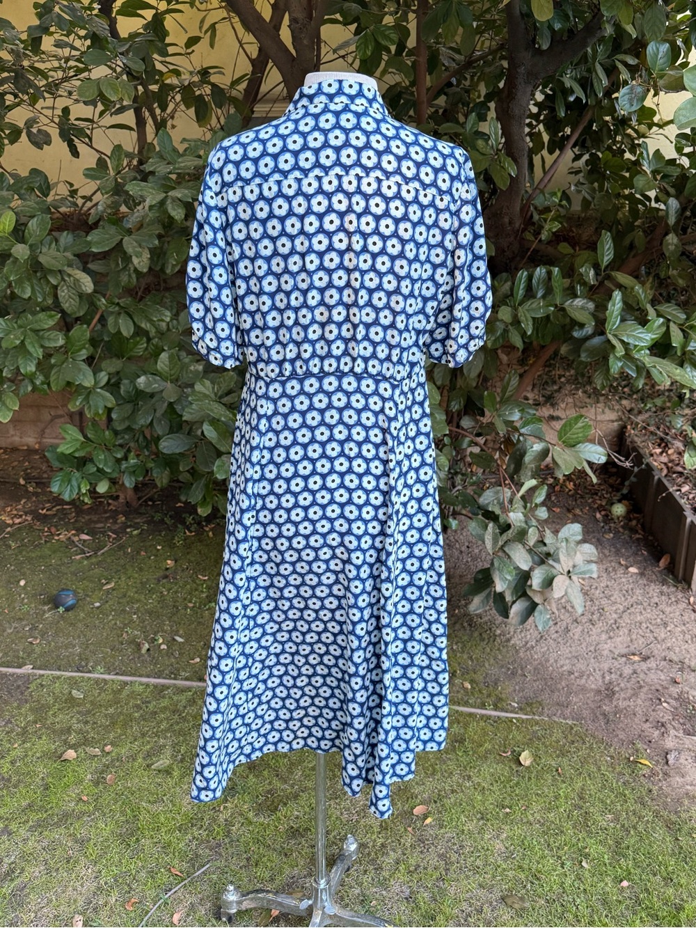 Diane von Furstenberg short-sleeve midi shirtdress - size 14 - Picture 5 of 5